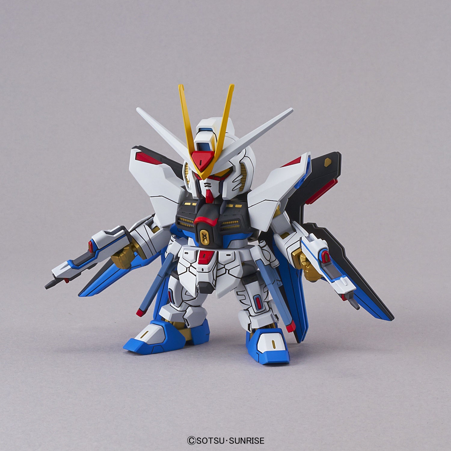 BANDAI SD GUNDAM EX-STANDARD STRIKE FREEDOM GUNDAM BANDAI SD GUNDAM EX-STANDARD STRIKE FREEDOM GUNDAM